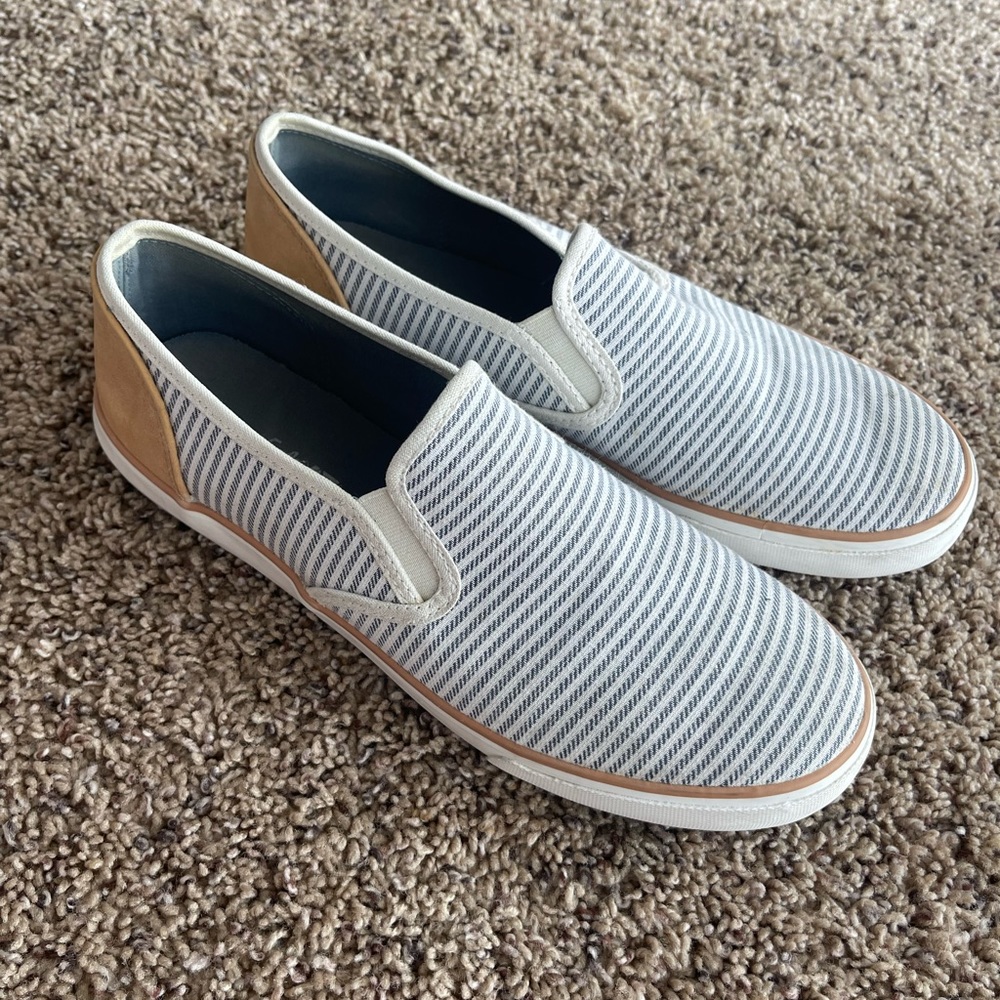 American Eagle Shoes